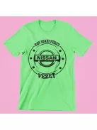 Egy igazi férfi Nissant vezet férfi póló