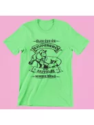 Éles ész és szupererő, ez az Asztalos mindig menő férfi póló