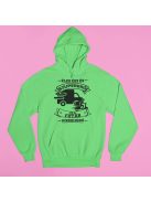 Éles ész és szupererő, ez a Futár mindig menő pulóver