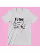  Fotós vagyok, nem varázsló férfi póló