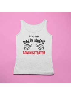   Így néz ki egy igazán jóképű adminisztrátor férfi atléta