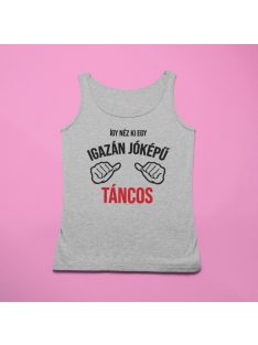 Így néz ki egy igazán jóképű táncos férfi atléta