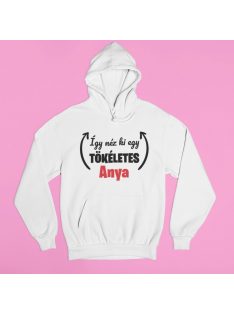 Így néz ki egy tökéletes anya pulóver