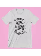 Készült (válaszható évvel) vagyok fantasztikus női póló