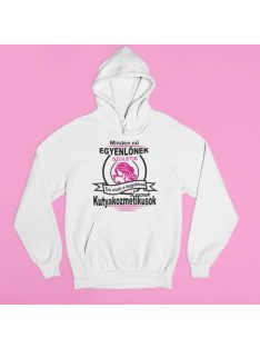   Minden nő egyenlőnek születik, de csak a legjobbak lesznek kutyakozmetikusok pulóver