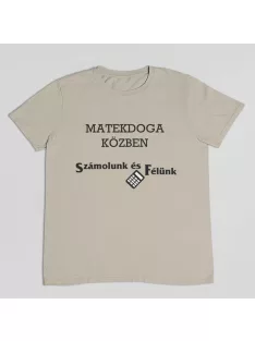 Számolunk és félünk póló