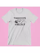 Targoncavezető vagyok, nem varázsló férfi póló