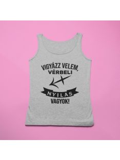 Vigyázz velem, vérbeli Nyilas vagyok férfi atléta